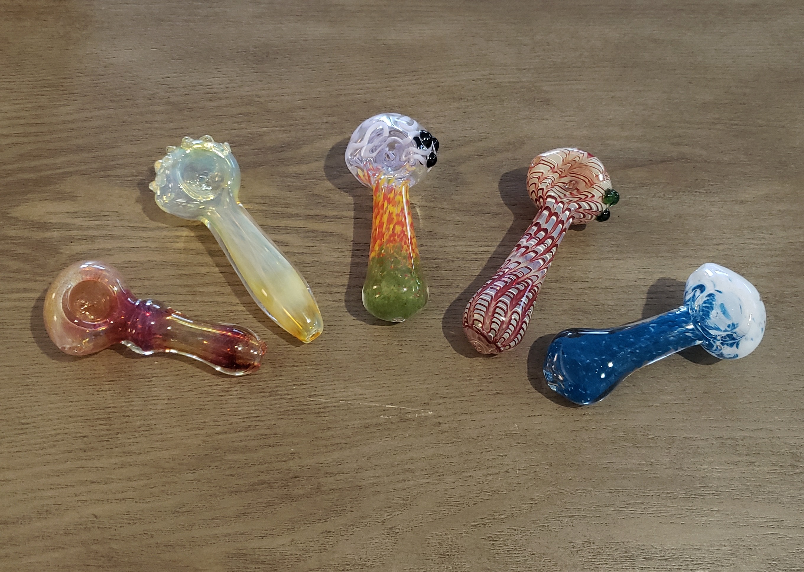 Photograph of product: Assorted Glass (small)