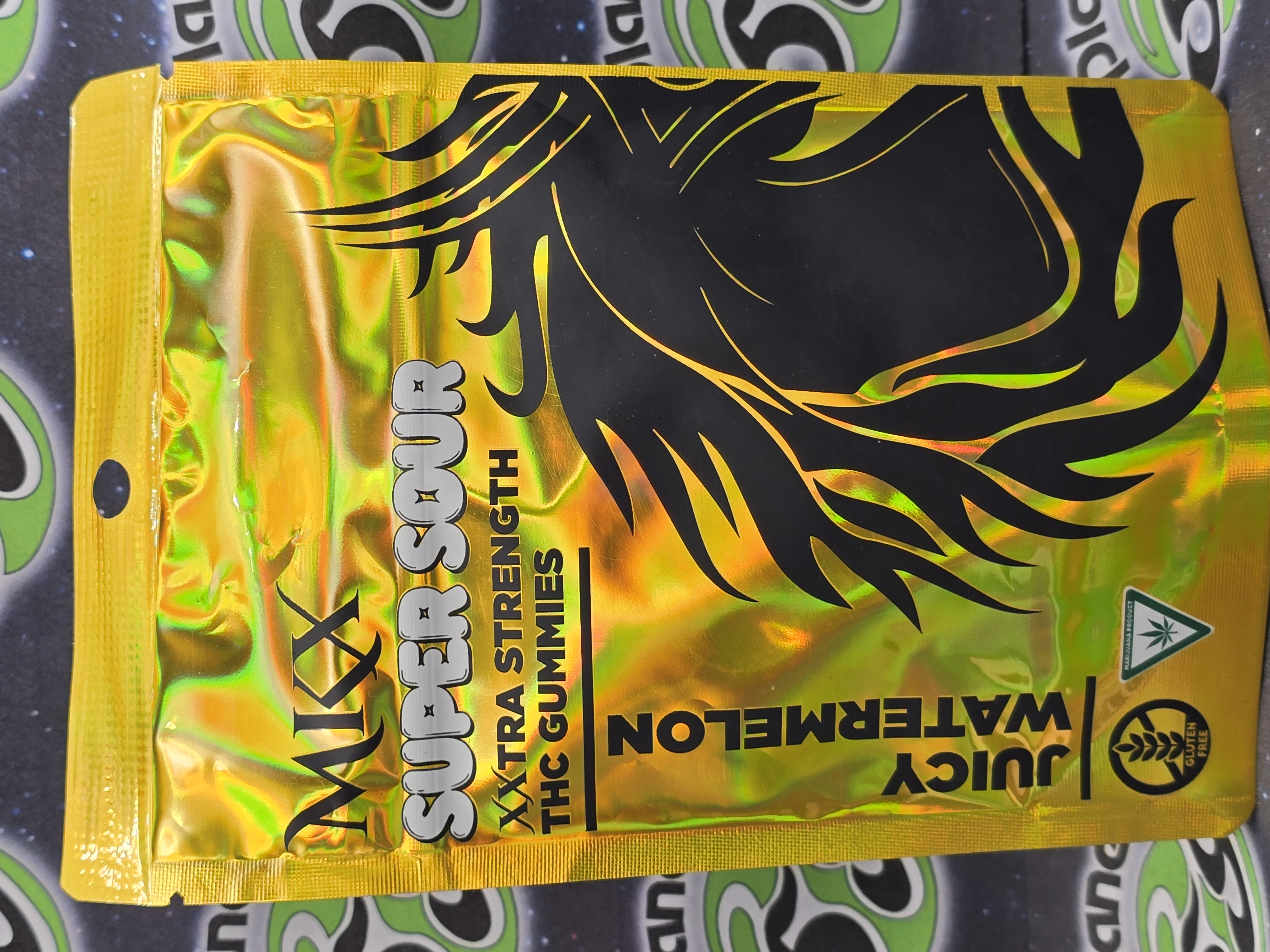 Photograph of product: MKX | Sour Juicy Watermelon | 200mg Edible