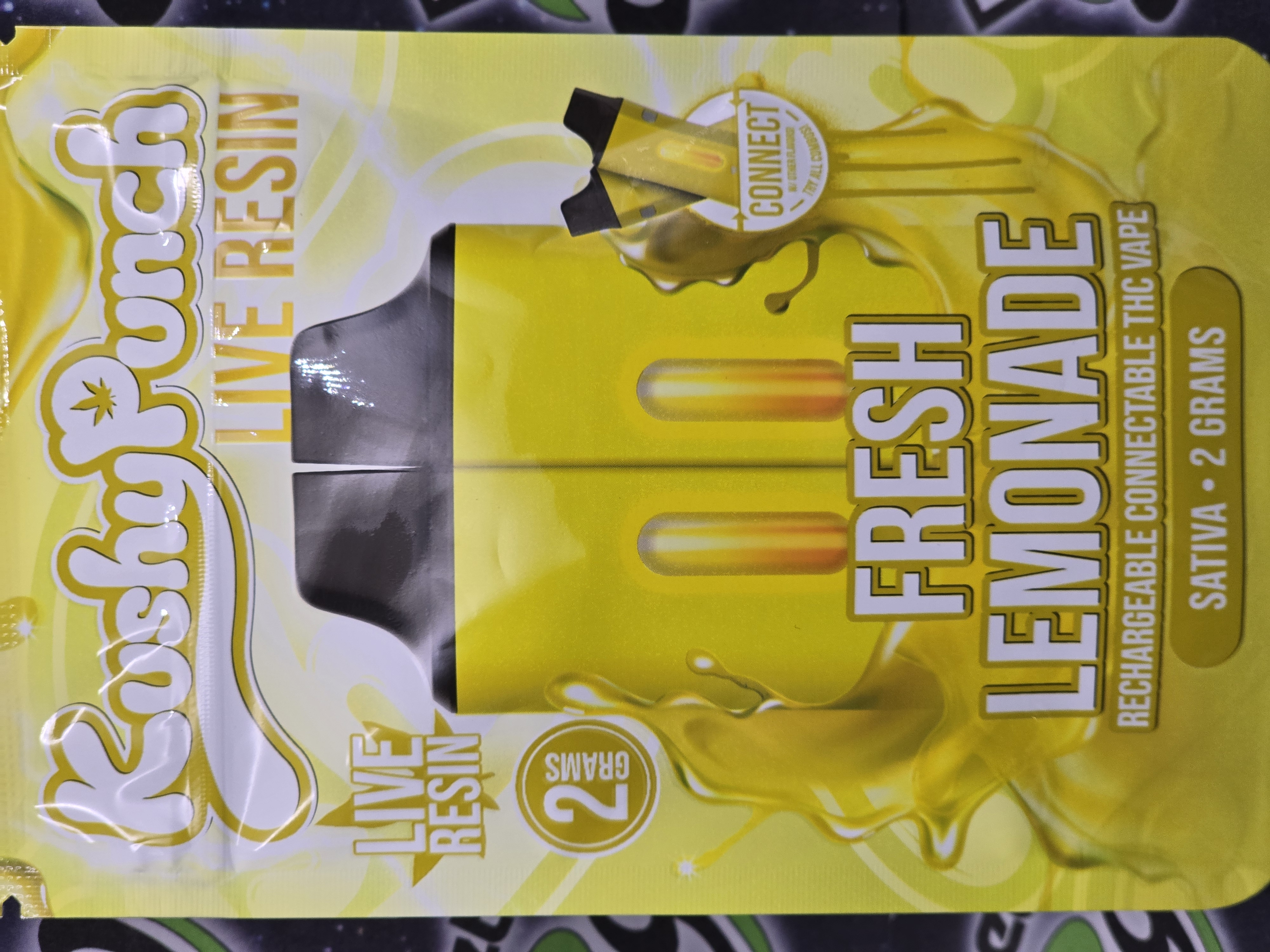 Photograph of product: Kushy Punch | Fresh Lemonade | Live Resin Disposable