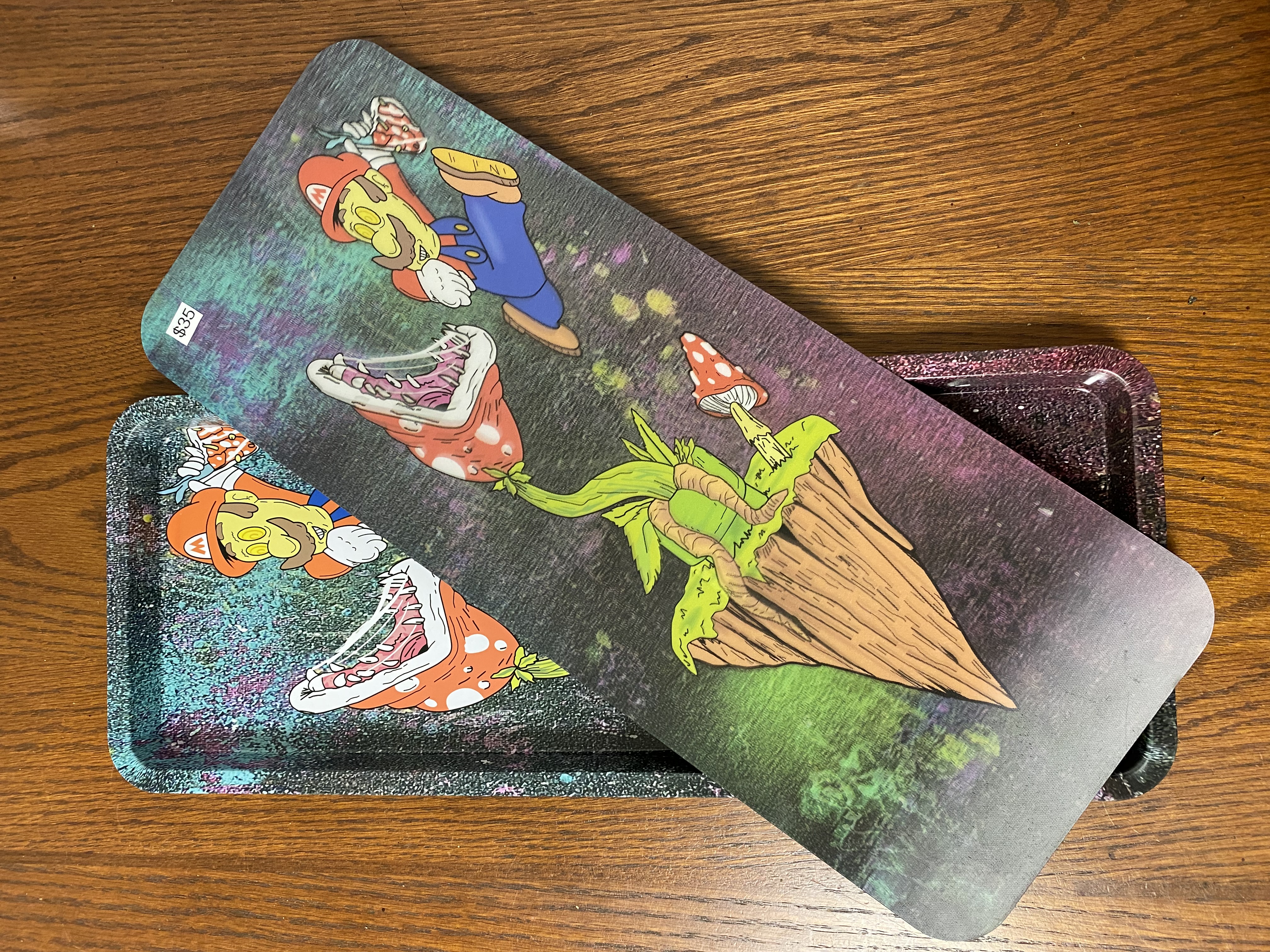 Photograph of product: Big Rolling Tray w/ Lid