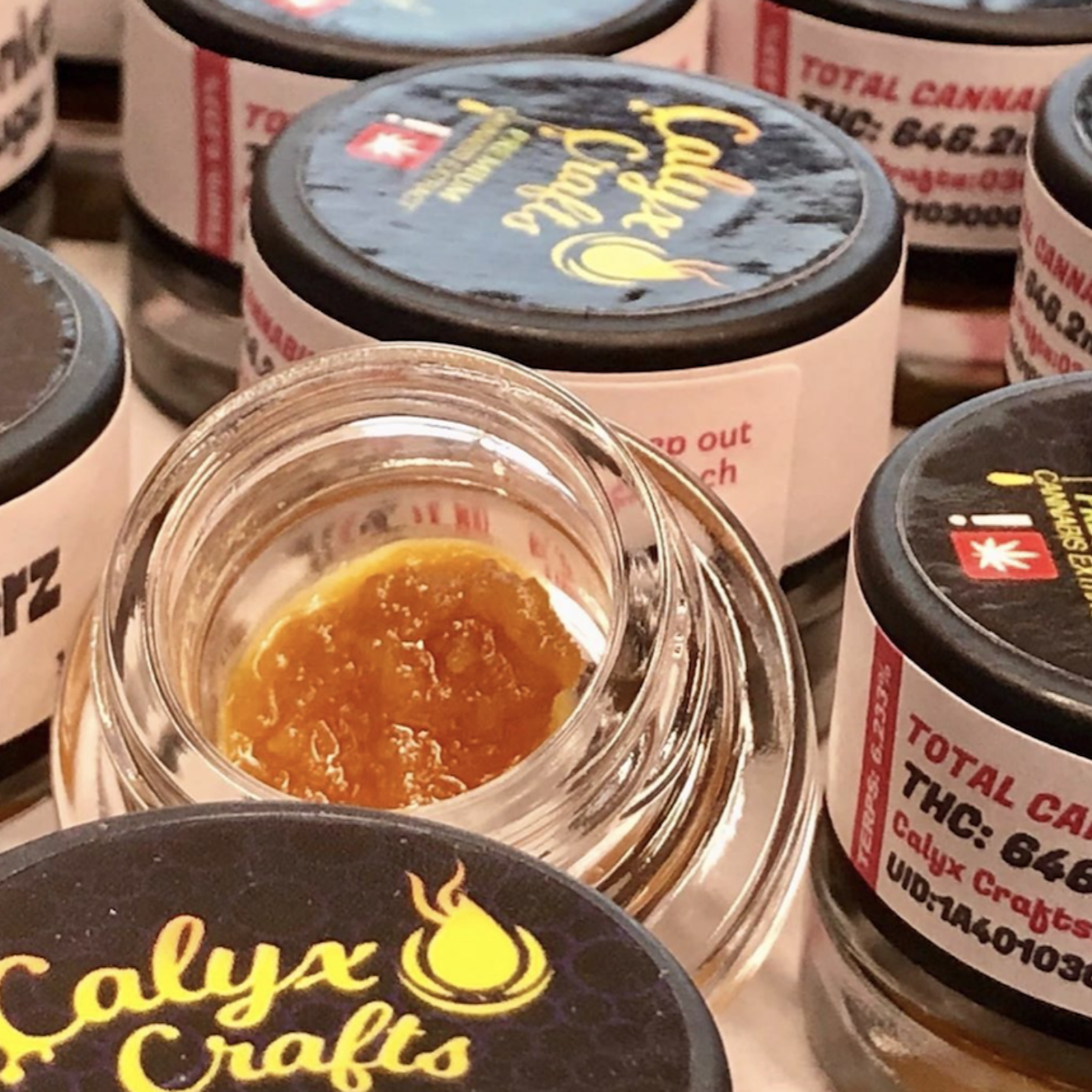 Photograph of product: Calyx Crafts > PREMIUM EXTRACTS 1g > Buddhas Sister