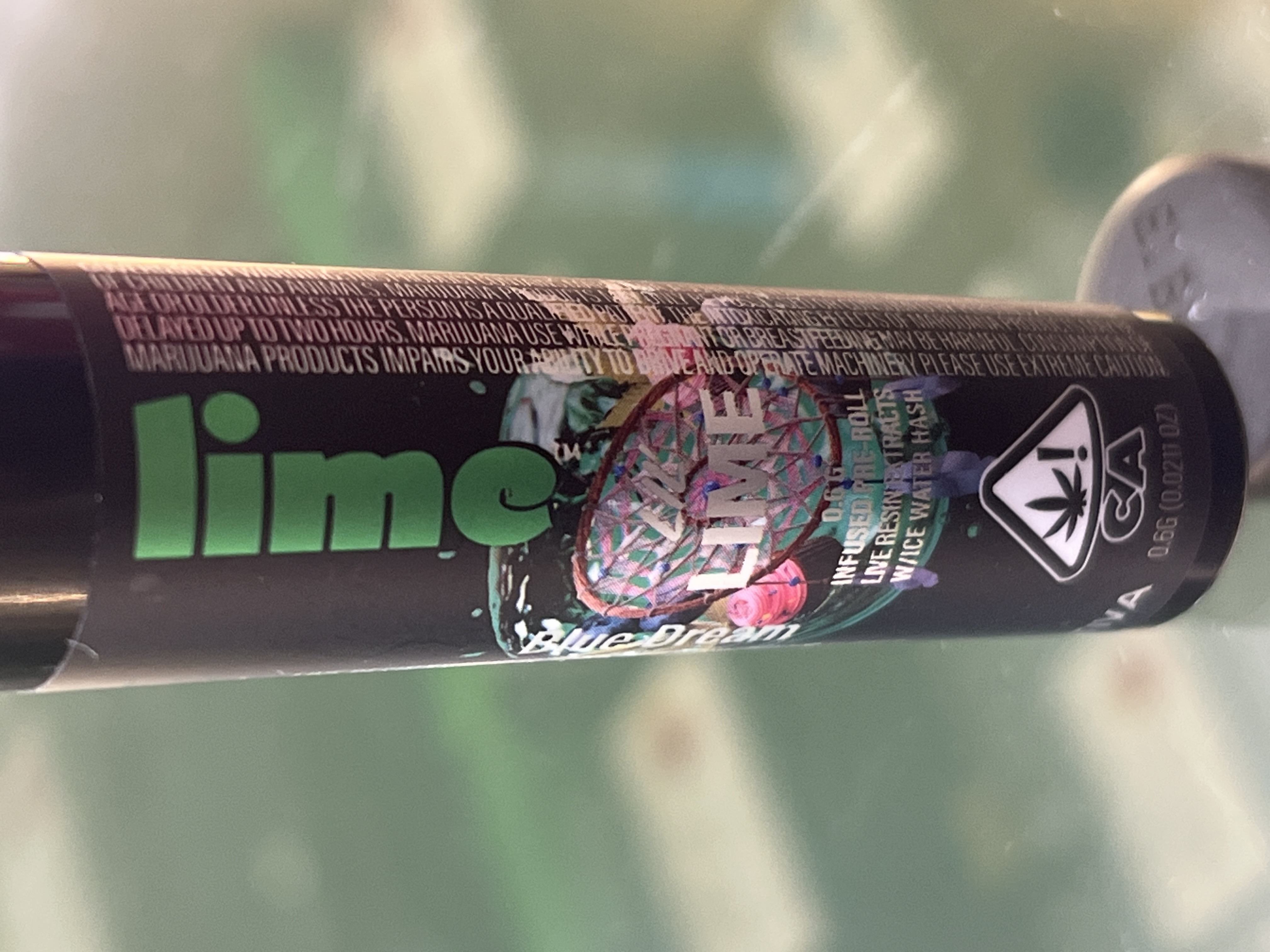 Photograph of product: Lime-Blue Dream Live Resin & au chocolat Infused.6g Pre Roll