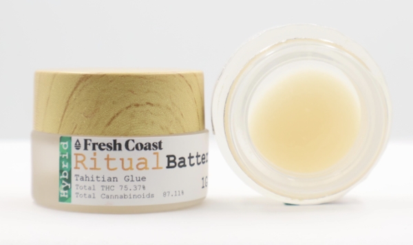 Photograph of product: Fresh Coast Ritual Tahitian Glue
