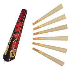 Photograph of product: RAW / Classic Black 6PK  / Cones