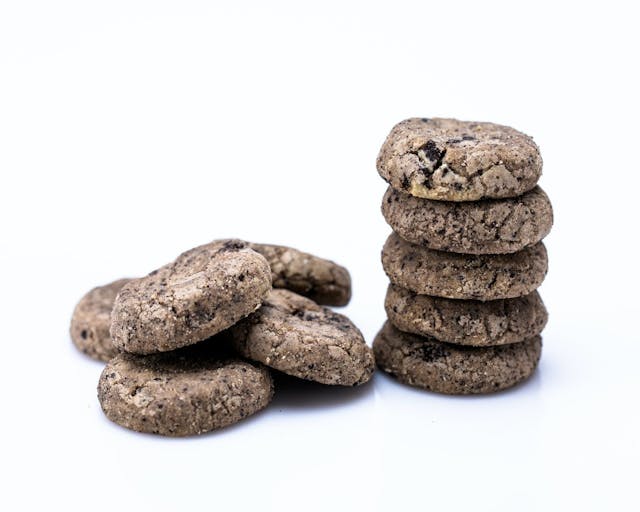 Photograph of product: Cookies & Cream Cookie | NANO | 100mg MAX - Single