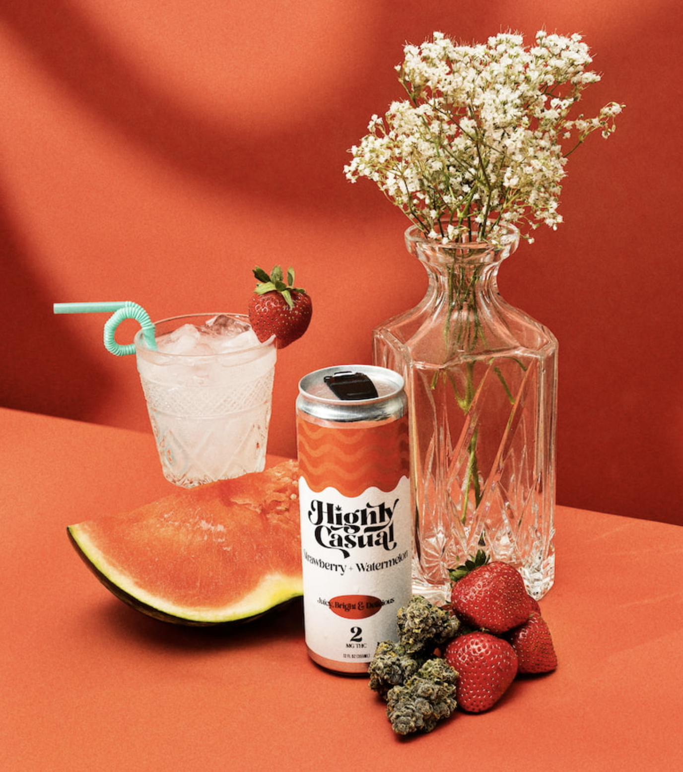 Photograph of product: Strawberry + Watermelon 2mg TH-oui Seltzer 4 Pack by Highly Casual
