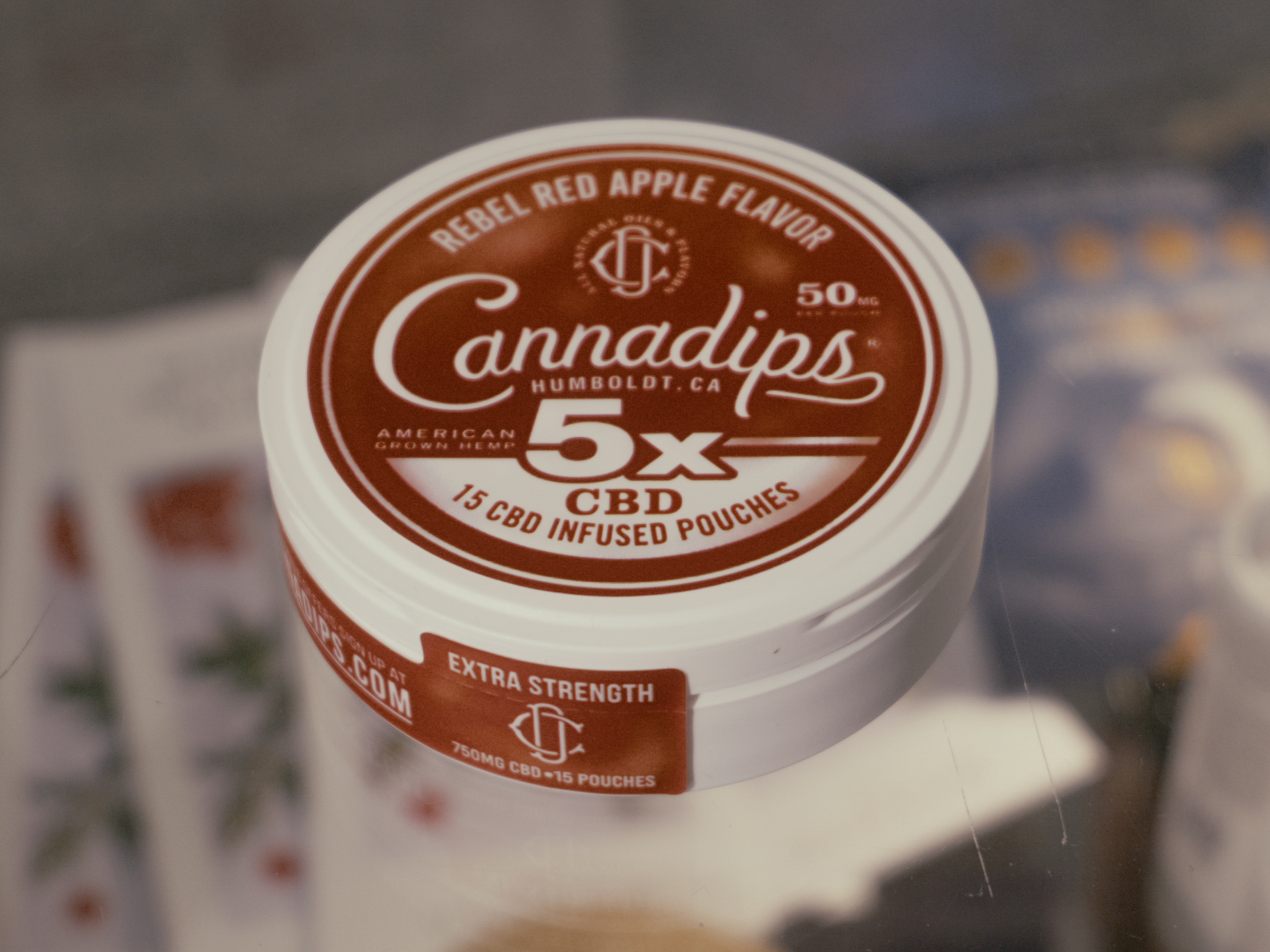 Photograph of product: CANNADIPS - 5x CBD - REBEL RED APPLE