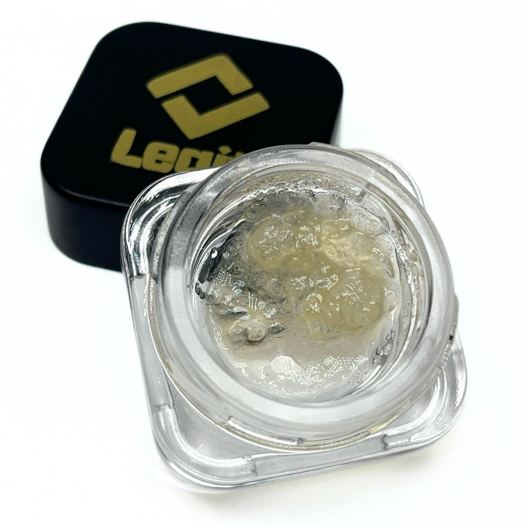 Photograph of product: Vanilla Cream Pie Diamonds & Sauce