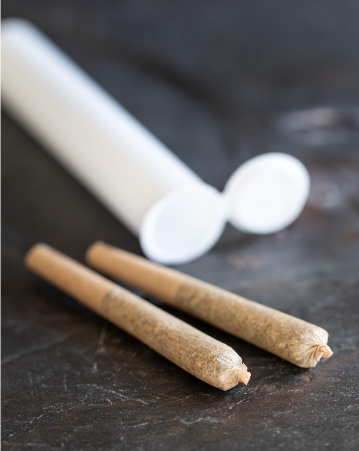 Photograph of product: Bubble Gum x UK Cheese Twofer (2 half- pre-rolls)