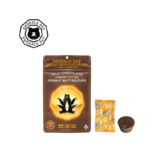 Photograph of product: MILK CHOCOLATE Oui'd 100MG 10 PACK PEANUT BUTTER CUPS