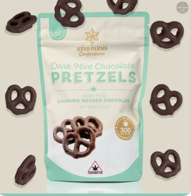 Photograph of product: Kind Farms | Dark Mint Chocolate | 300MG Pretzels
