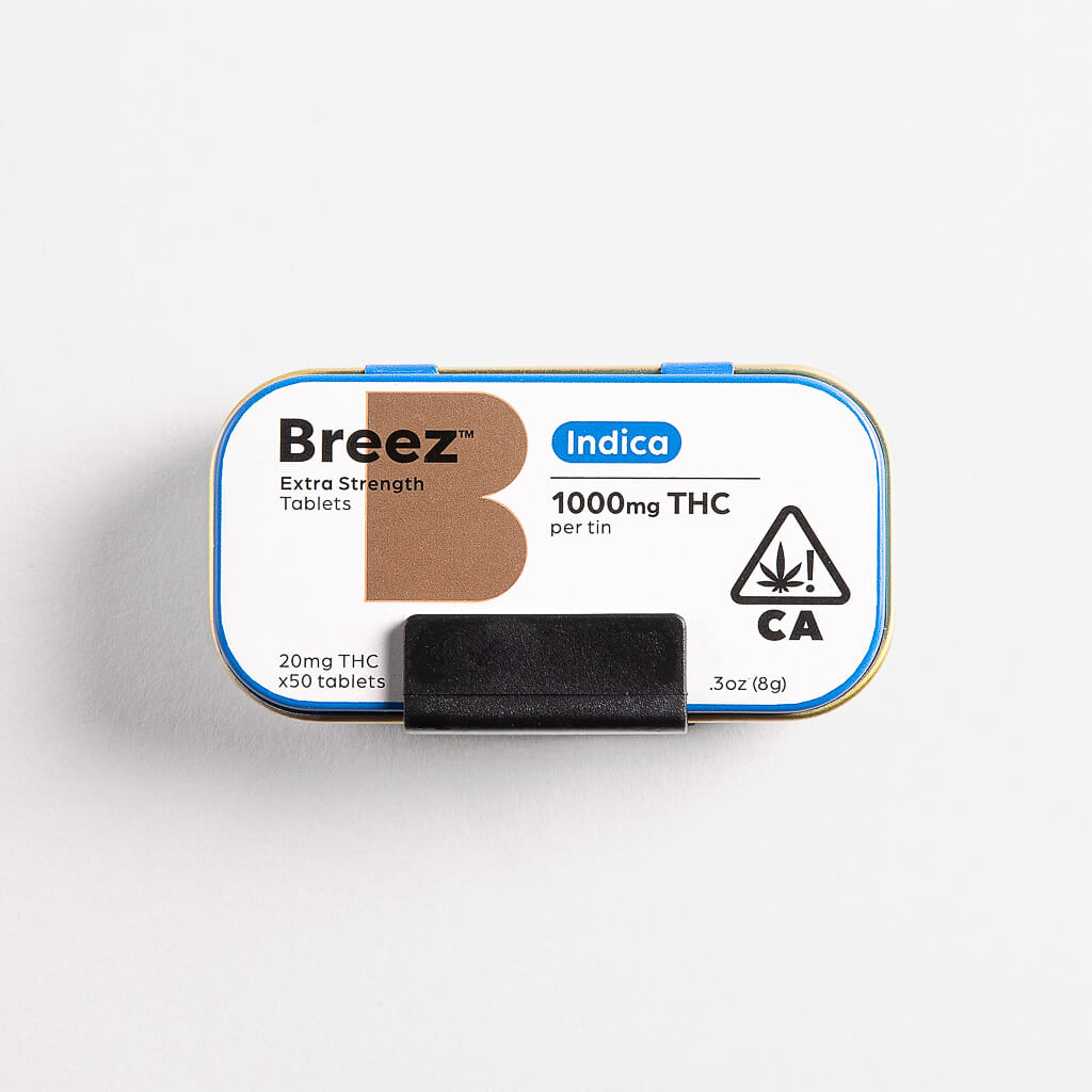 Photograph of product: Breez Extra-Strength Tablet Tins  Oui'd (1000 MG TH-oui)