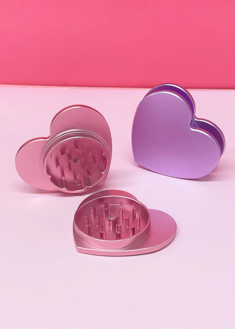 Photograph of product: Canna Style - 2 Piece Heart Grinder Purple