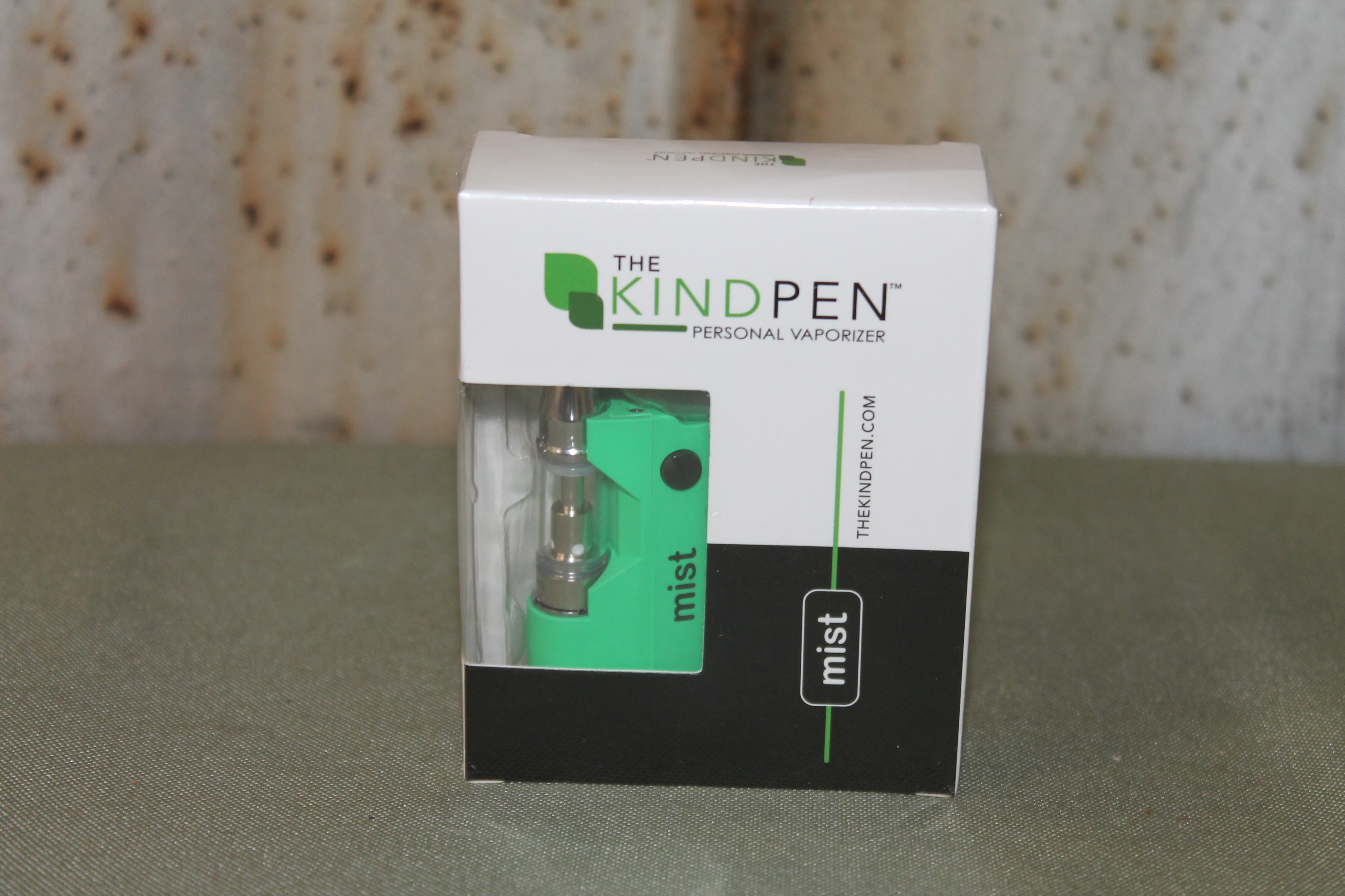 Photograph of product: Kind Pen I Mist- Green