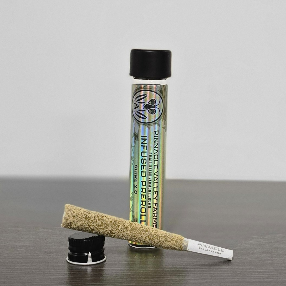 Photograph of product: au chocolat Infused Preroll - Ultimate Berries