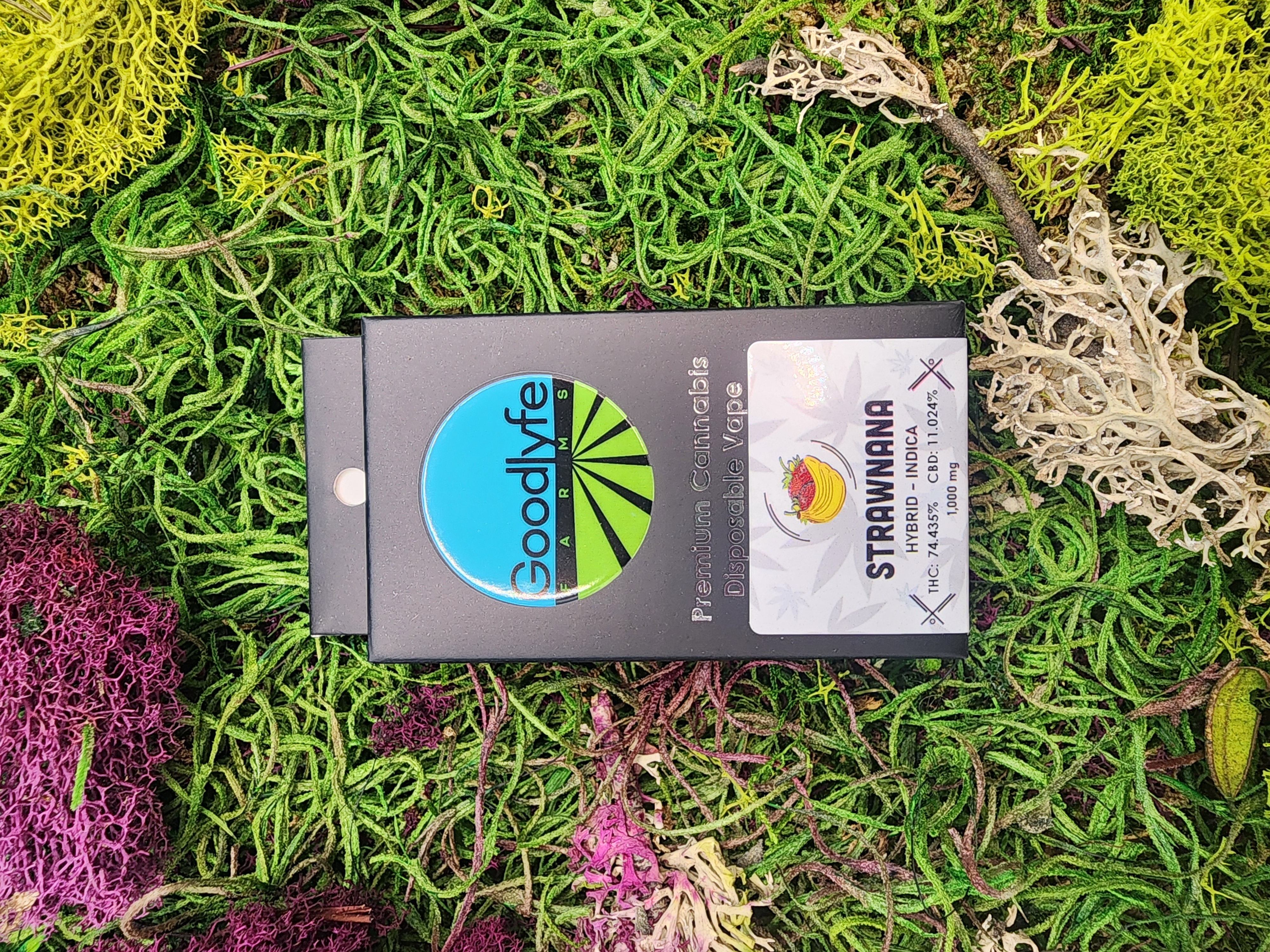 Photograph of product: 1G STRAWNANA DISPOSABLE