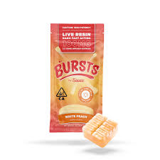 Photograph of product: WHITE PEACH 100MG LIVE RESIN GUMMY 2 PACK
