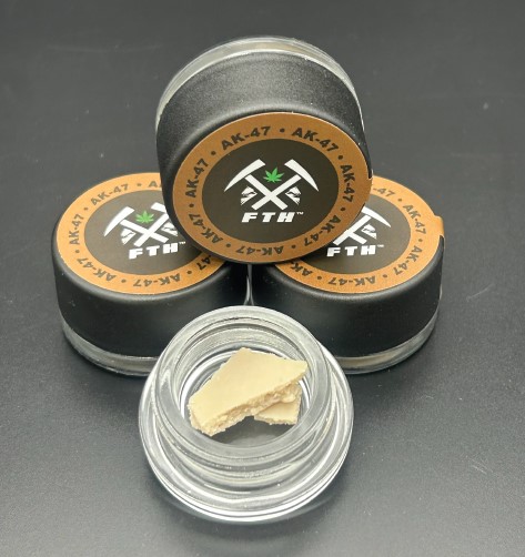 Photograph of product: WHITE DEVIL - 1st Press Gold