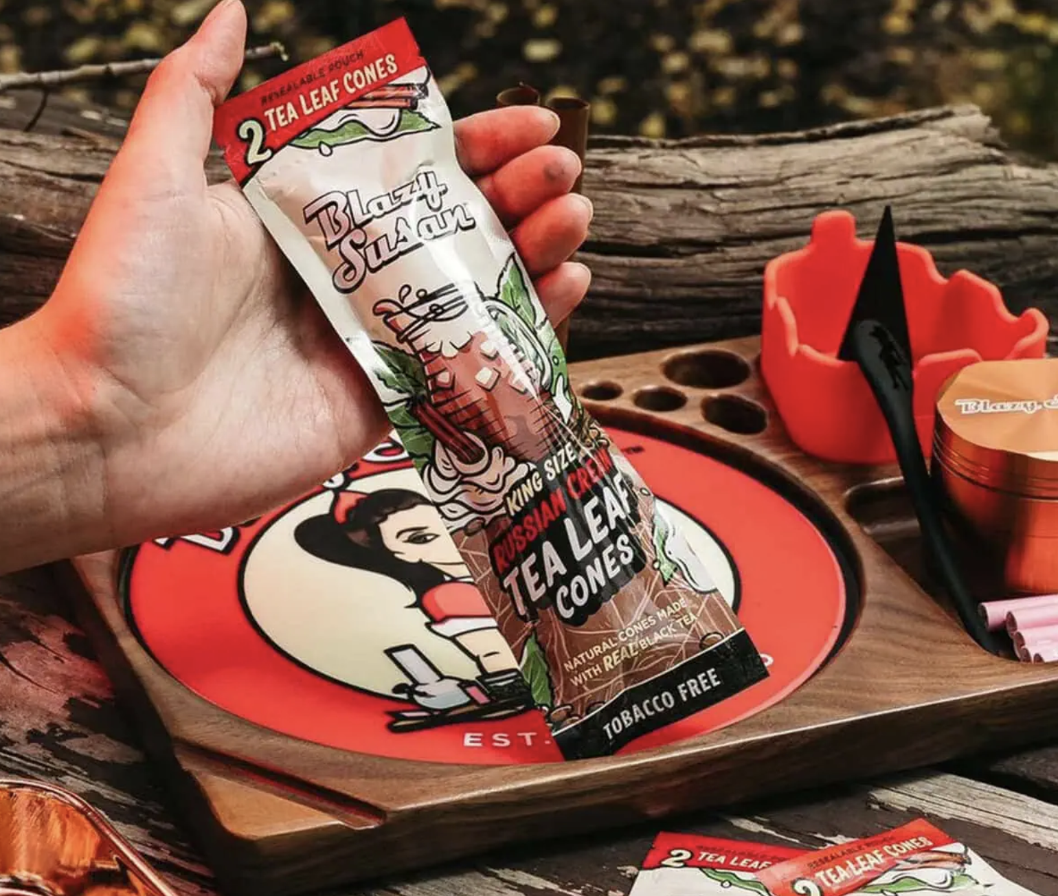 Photograph of product: Blazy Susan Russian Cream 2pk Tea Leaf Cones