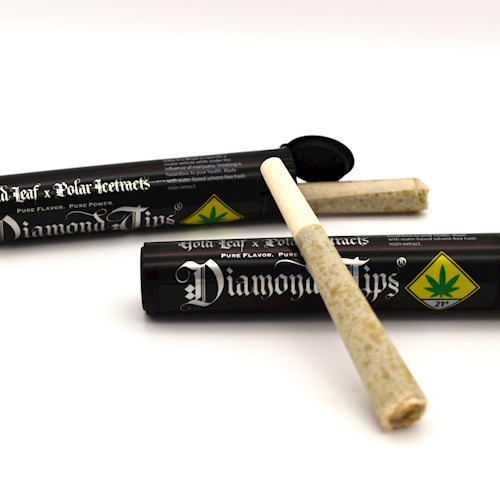 Photograph of product: Gold Leaf & Polar Icetracts - Ric James x Mac Diamond Tip