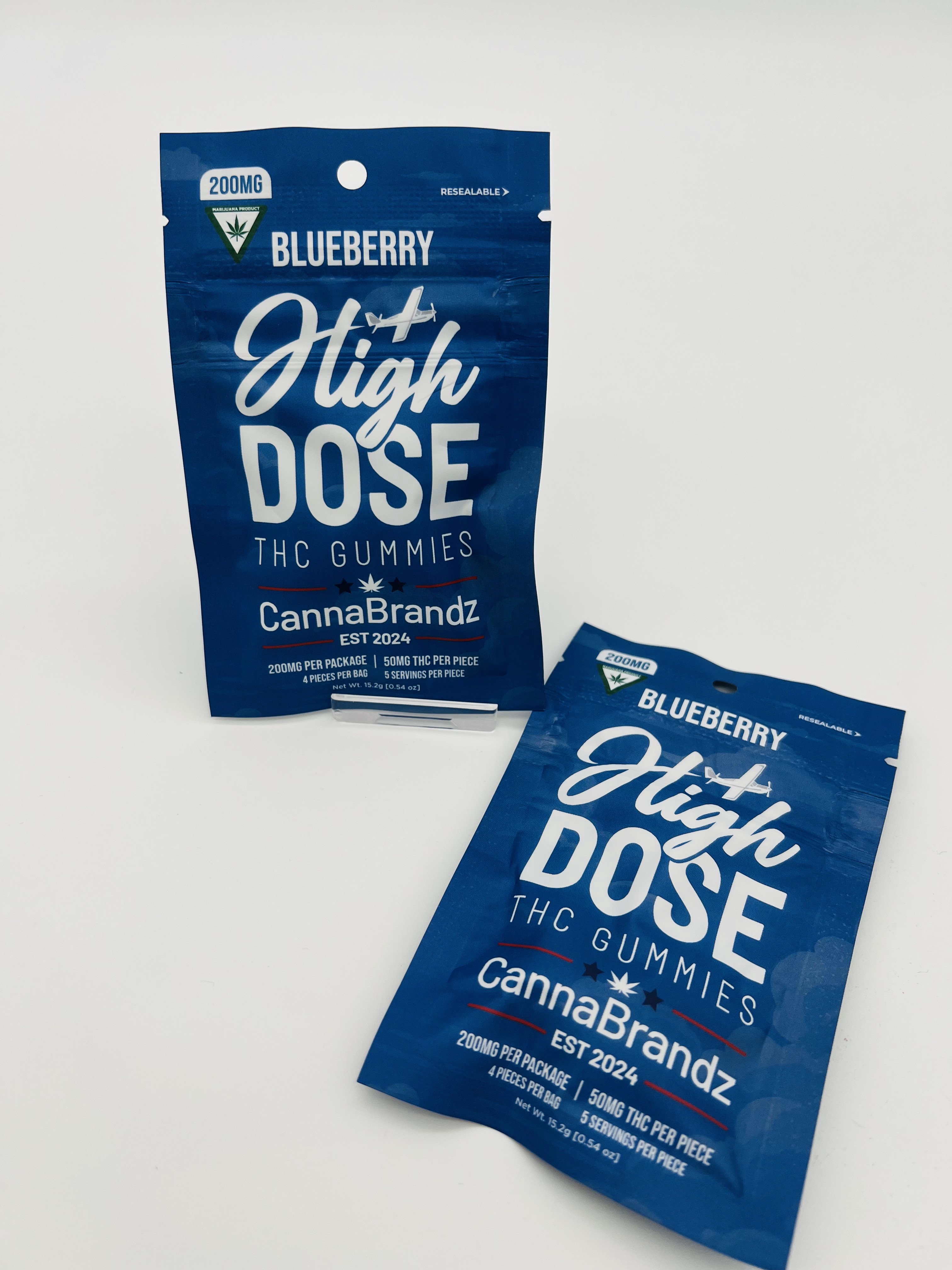Photograph of product: CannaBrandz 200mg Gummies | Blueberry