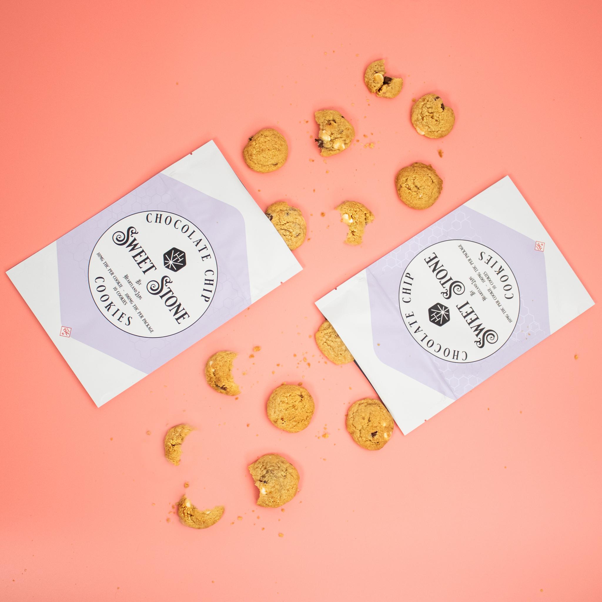 Photograph of product: Chocolate Chip Cookies - 100mg total - 10pk