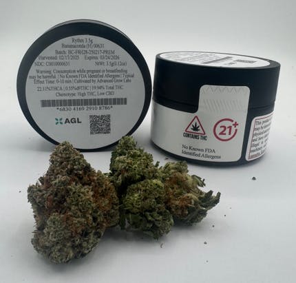 Photograph of product: Rythm 3.5g Whole Flower Bananaconda (H) - 00631