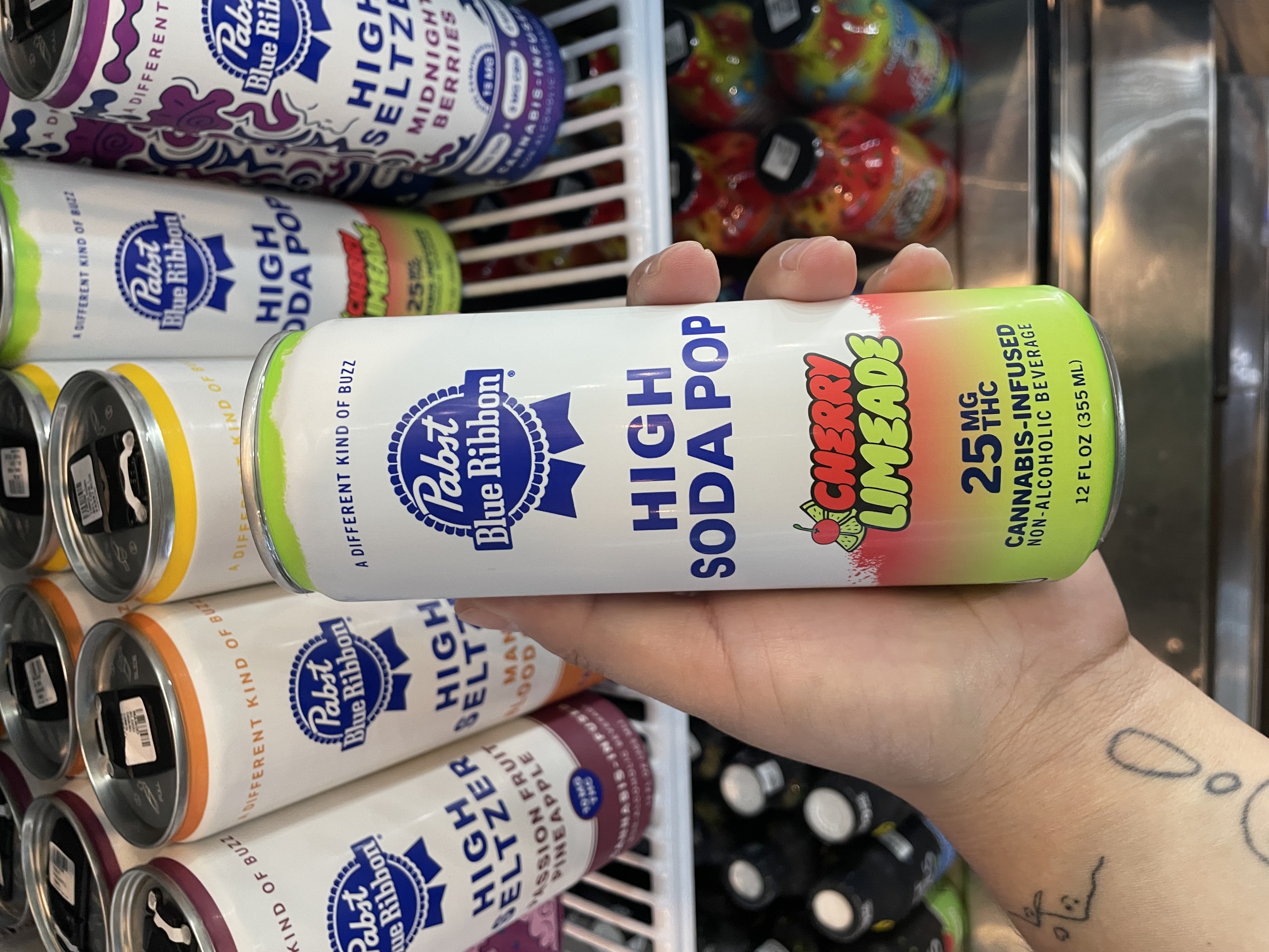 Photograph of product: Cherry Limeade | 25mg High Soda | Pabst Blue Ribbon