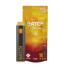 Photograph of product: Batch Signature Nug Run - Manzana Banana 2g AIO