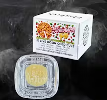 Photograph of product: Oui'd - Strawberry Pie (I-Hybrid) Cold Cure Live Rosin White Box (1g)