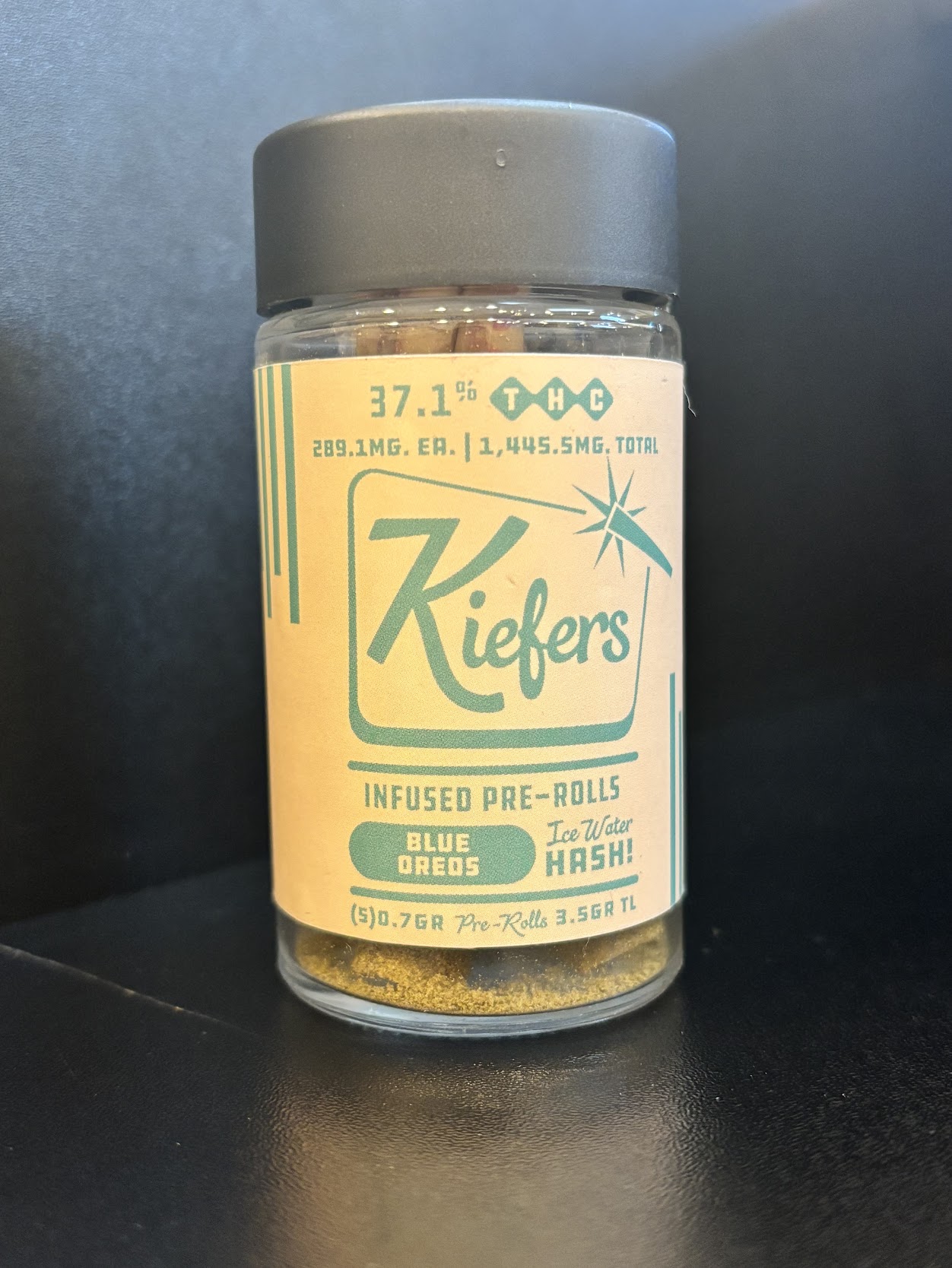 Photograph of product: Blue Oreos- KIEFERS- 5Pck au chocolat Infused Pre Rolls