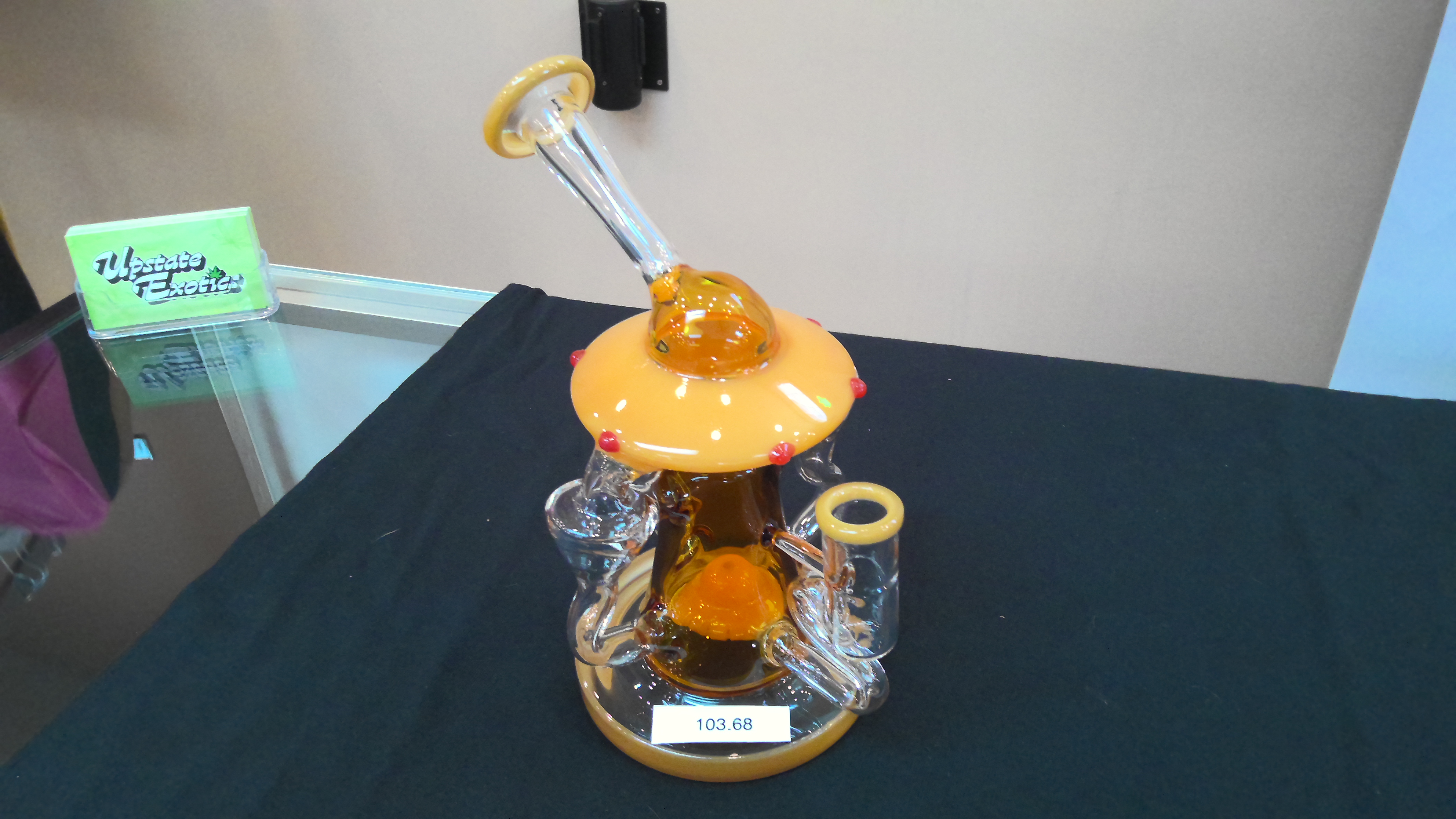 Photograph of product: BONG- 8" UFO Recycler w/ UFO Perk-Amber