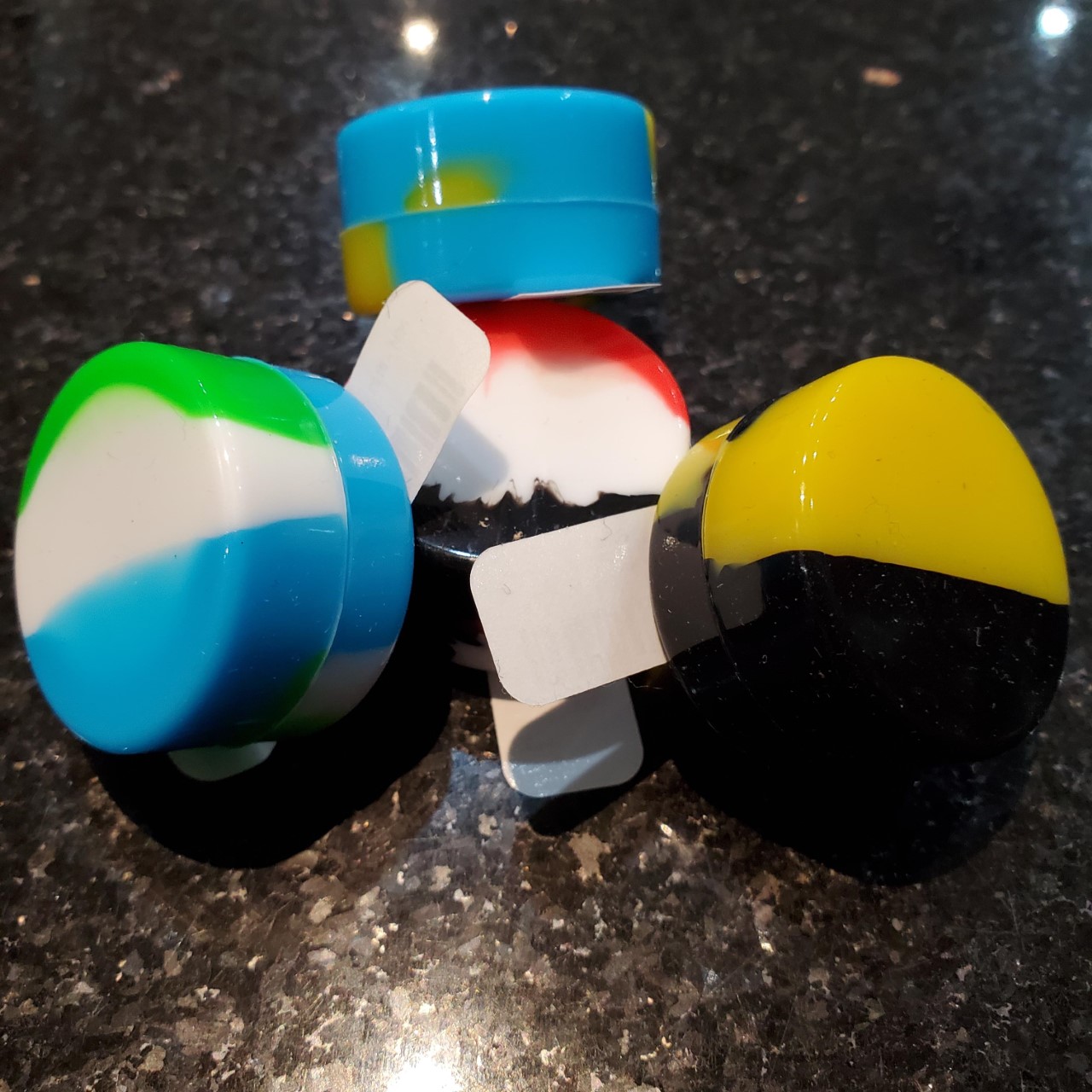 Photograph of product: Accessories | Silicone Wax Container