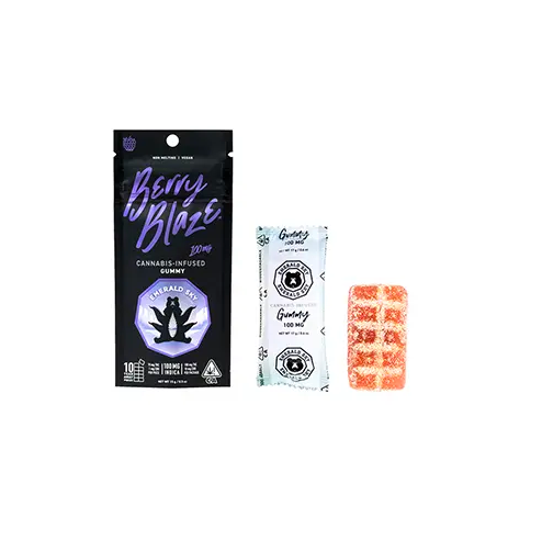 Photograph of product: Emerald Sky - Berry Blaze (Oui'd) Edible Gummy 100mg