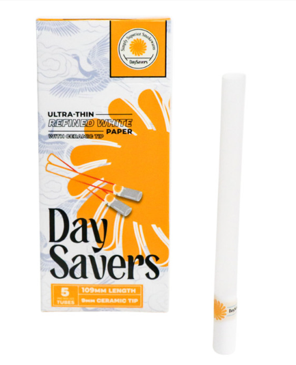 Photograph of product: DAYSAVERS KING SIZE PREROLLED TUBES W/ CERAMIC FILTER TIP 5PK