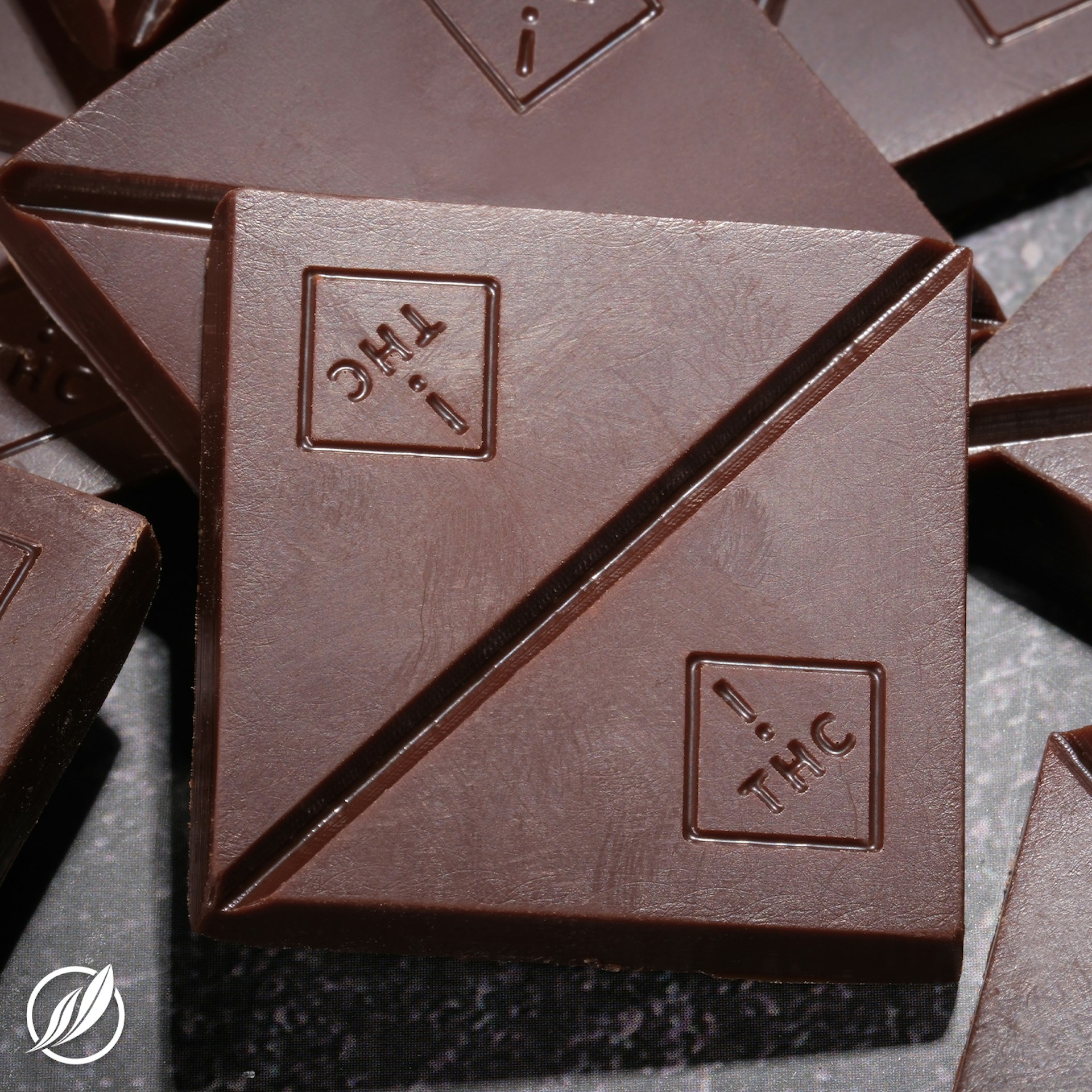 Photograph of product: Encore Milk Chocolate RSO T90mg S 25701