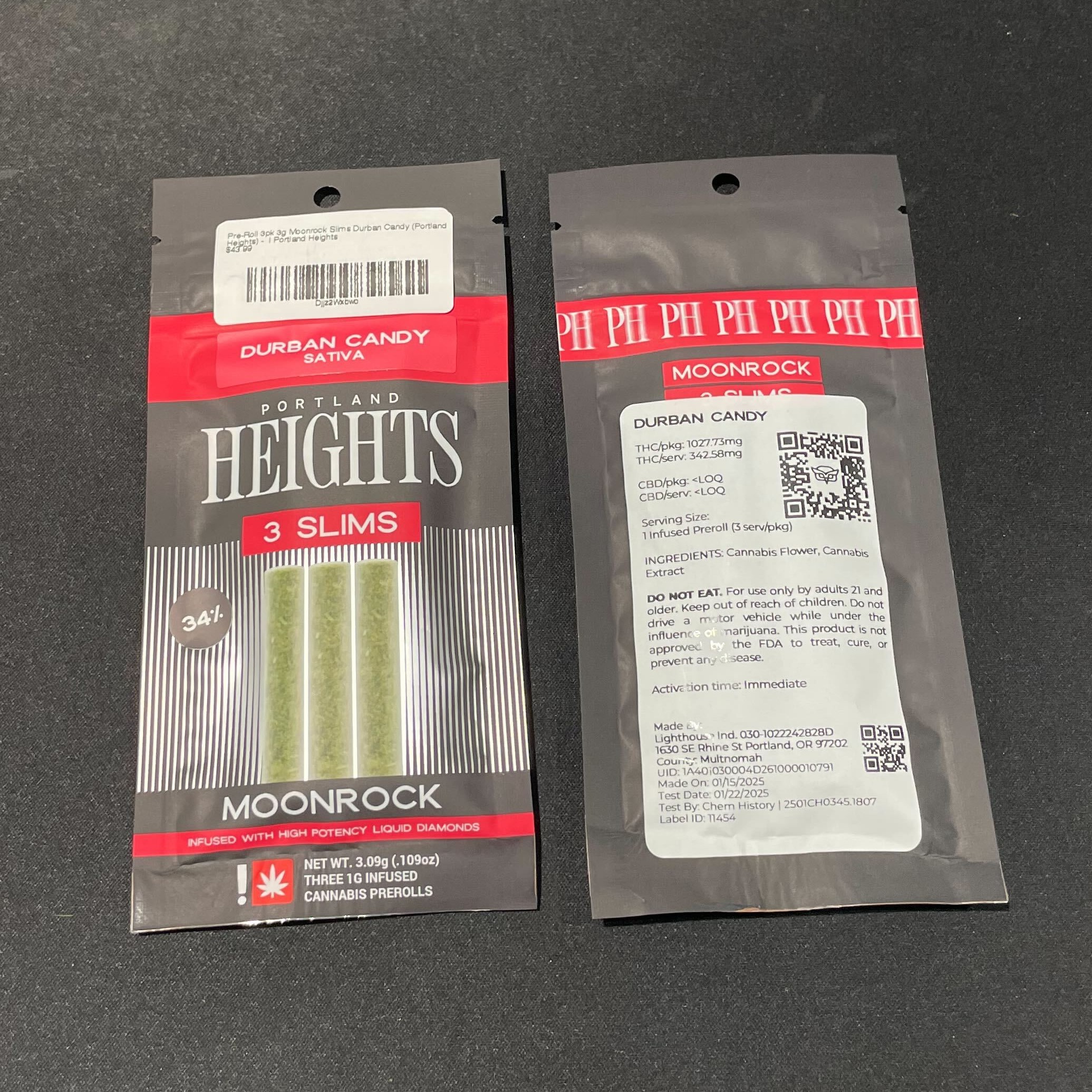 Photograph of product: Pre-Roll 3pk 3g Moonrock Slims Durban Candy (Portland Heights)