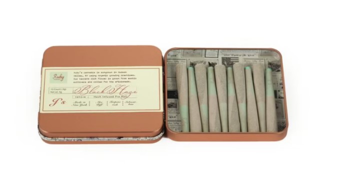Photograph of product: Ruby Classics | Black Haze | 10 Pack Pre-Rolls | .5g | (S)