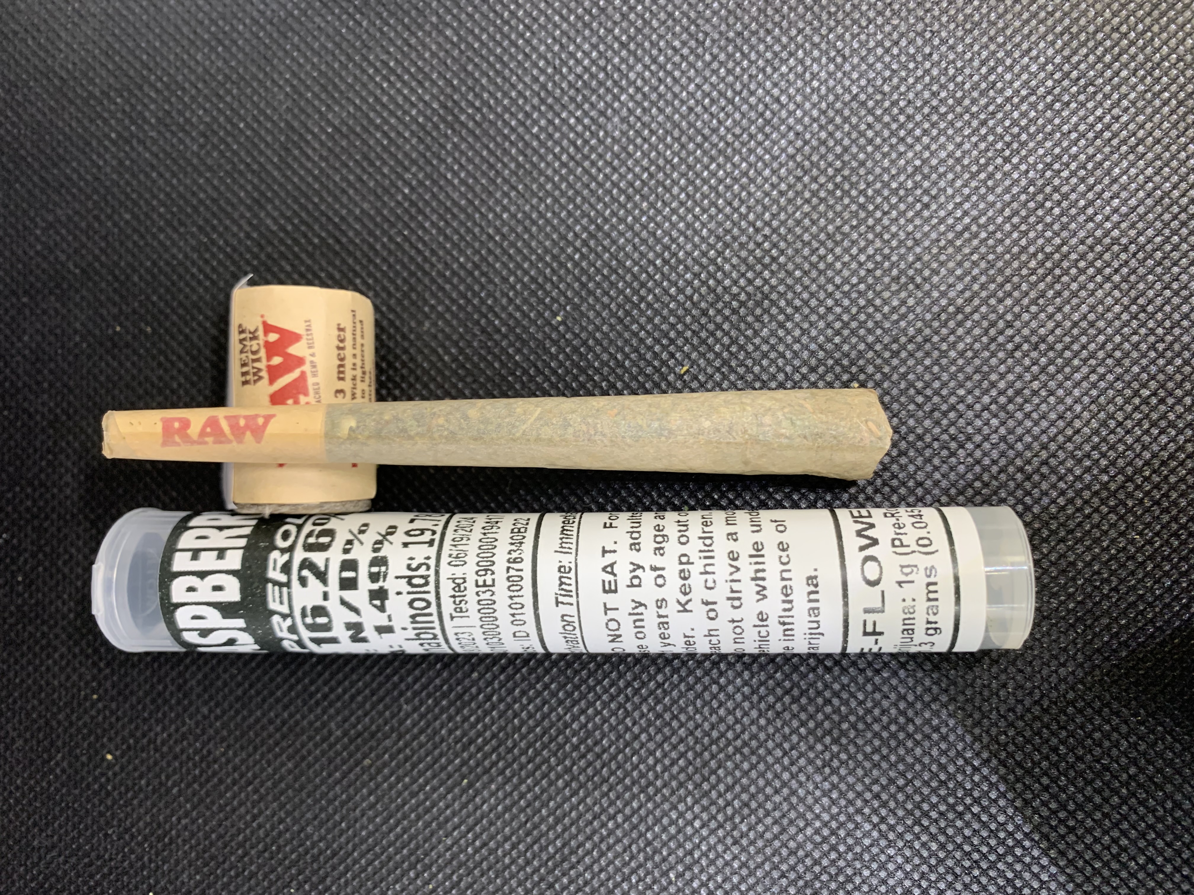 Photograph of product: CB - Pre Roll 1g - Black Raspberry (I)