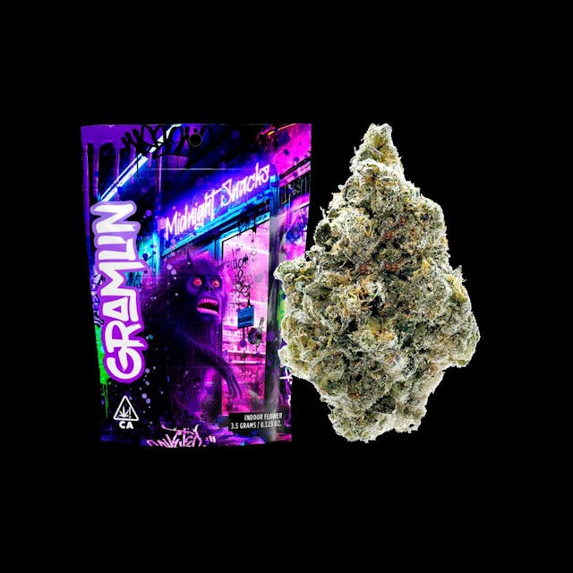 Photograph of product: Midnight Snacks | 3.5G Flower