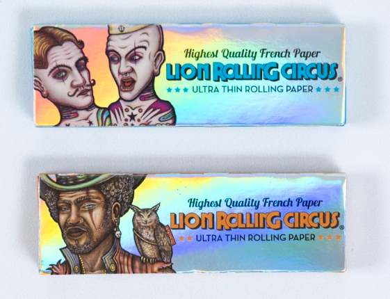 Photograph of product: Ultra Thin Classic Size - Lion Rolling Circus