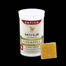 Photograph of product: *Gummy - 100mg Mule Kicker - Pineapple - GREEN LEAF SPECIAL