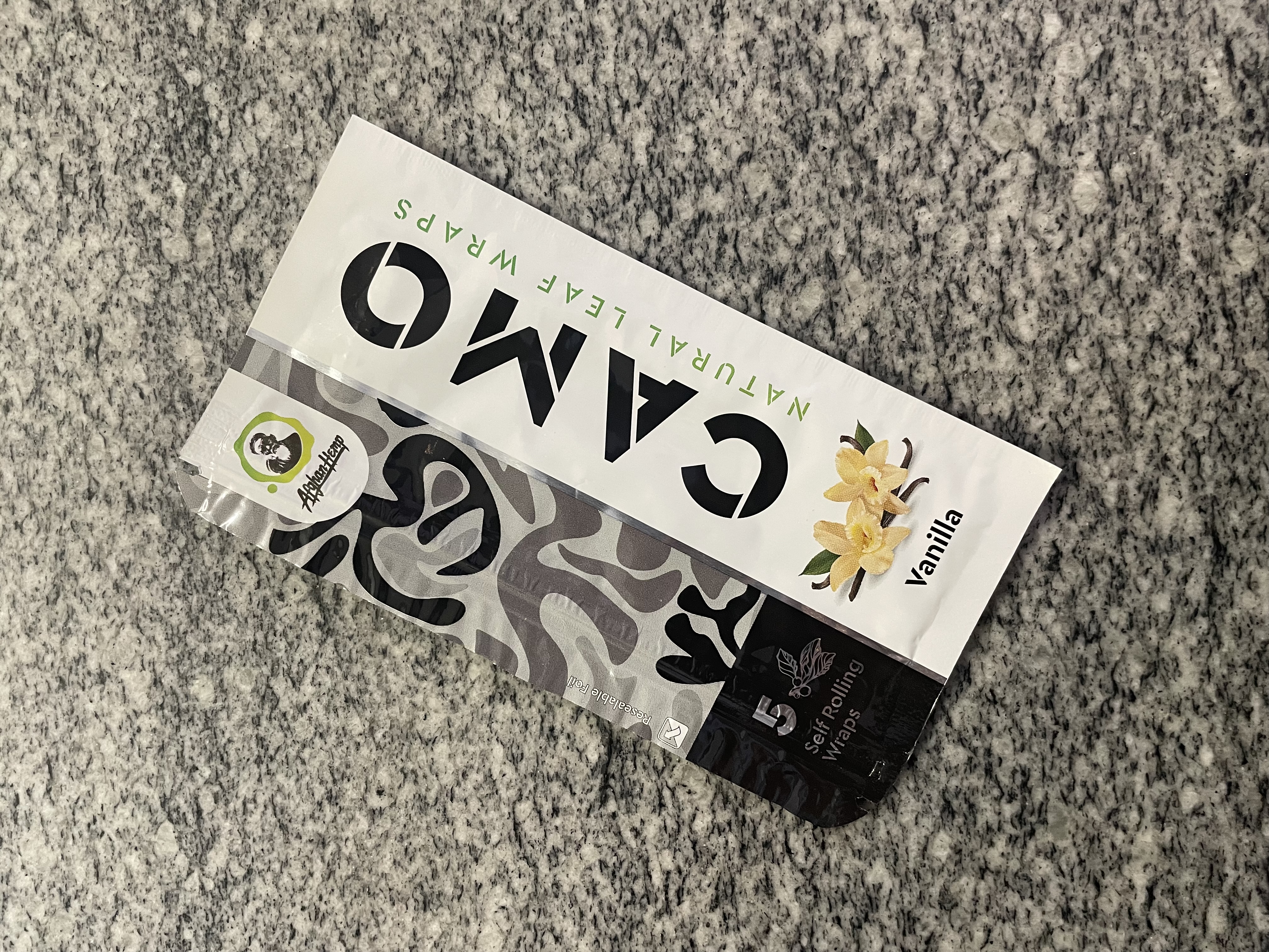 Photograph of product: Camo Natural Leaf Wraps Vanilla