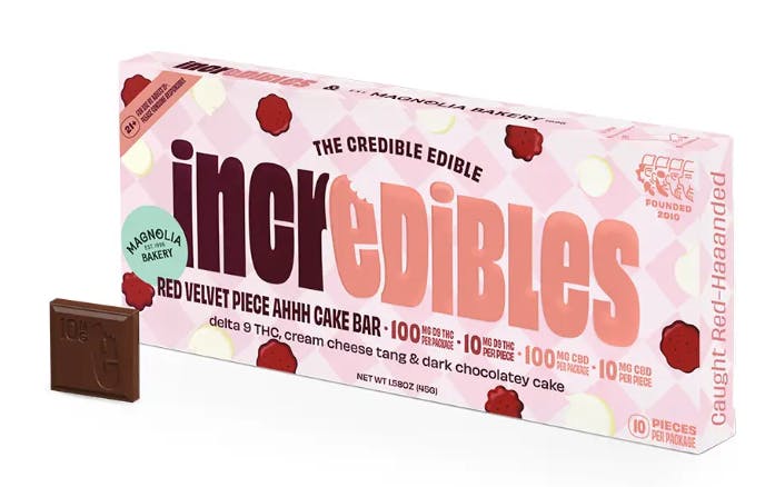 Photograph of product: Red Velvet Cake Chocolate Bar I 1:1 TH-oui:CBD I Incredibles