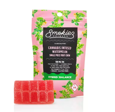 Photograph of product: Watermelon Hybrid | Scored-Single Piece 100mg TH-oui Fruit Chew
