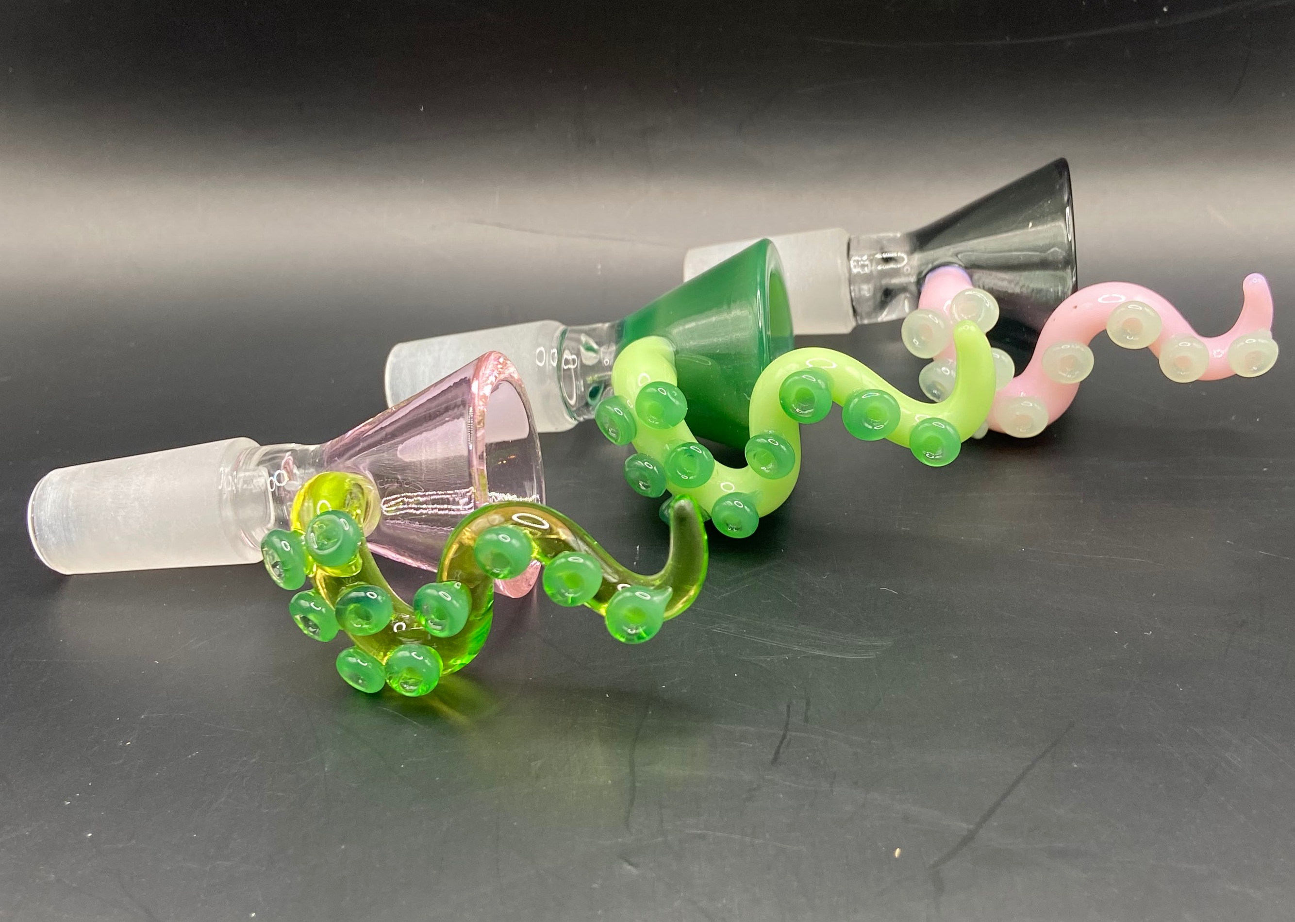 Photograph of product: Octopus Tentacle Herb Bowl | 14mm Male