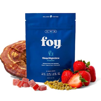 Photograph of product: FOY Strawberry 20pk 5mg Vegan Chews