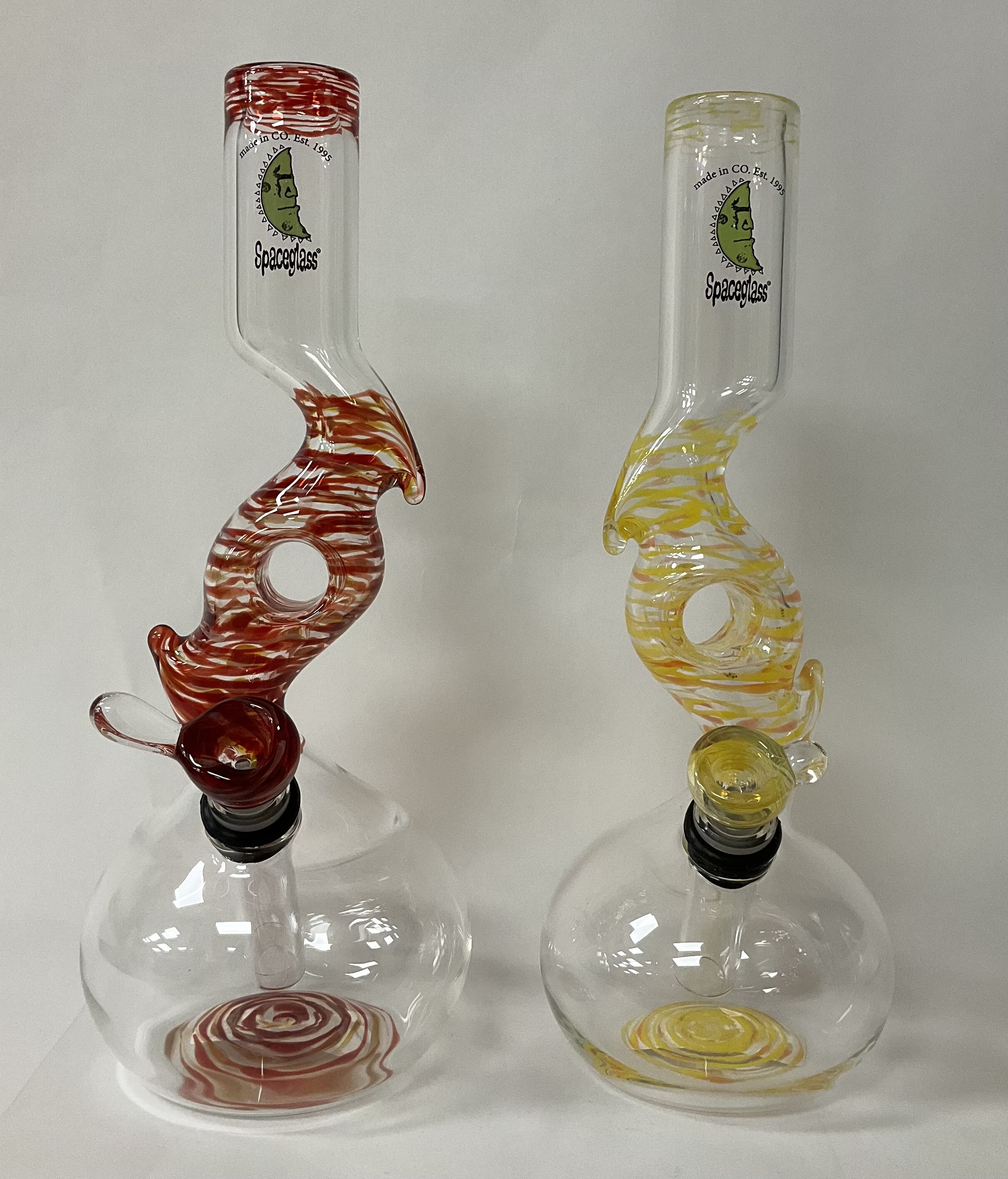 Photograph of product: 14mm Space Glass Donut Bong