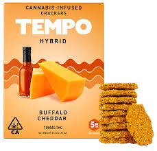 Photograph of product: Tempo Crackers Buffalo Cheddar 100mg
