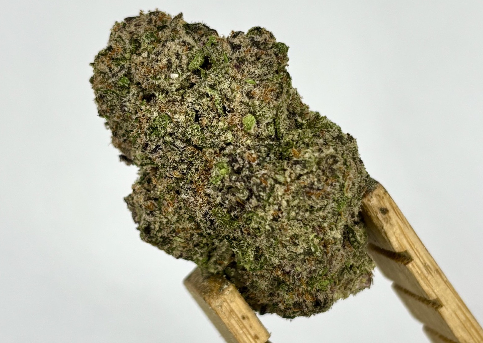 Photograph of product: TRU SMOKE | JUICY CHERRY DRIP | BULK FLOWER - 28g